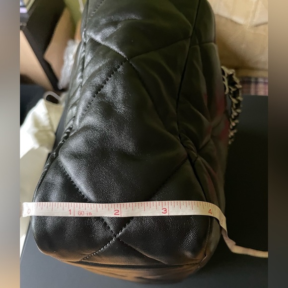 CHANEL 19 Black Leather Tote Handbag Mint 100% Authentic. - Picture 15 of 16